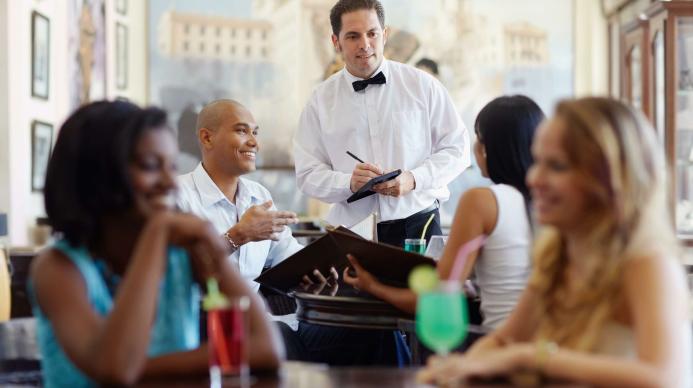 Einstellung von Arbeitnehmern aus Drittstaaten in Italien - 2025