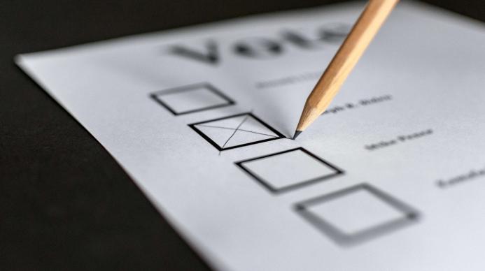 Freistellung bei Wahldienst: Worauf müssen Arbeitgeber achten?