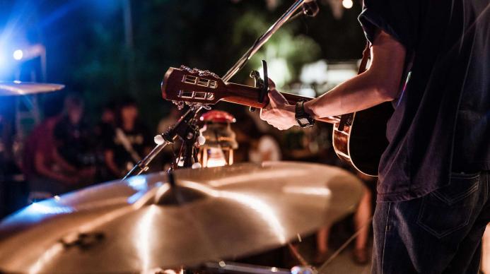 Musicisti e musiciste in hotel e strutture ricettive Musicisti e musiciste in hotel e strutture ricettive