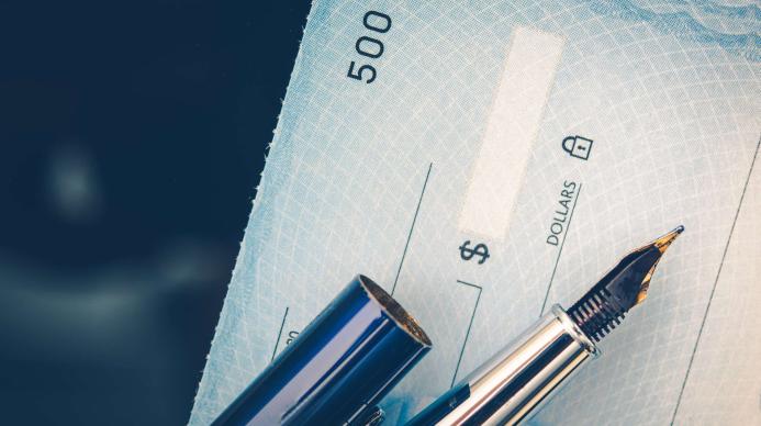 Wann kommt das 13te Monatsgehalt?